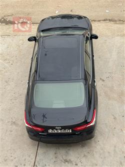 تۆیۆتا کامری